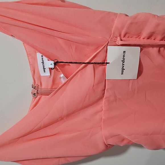 Superdown Salmon Ruched Mini Dress - Picture 4 of 7